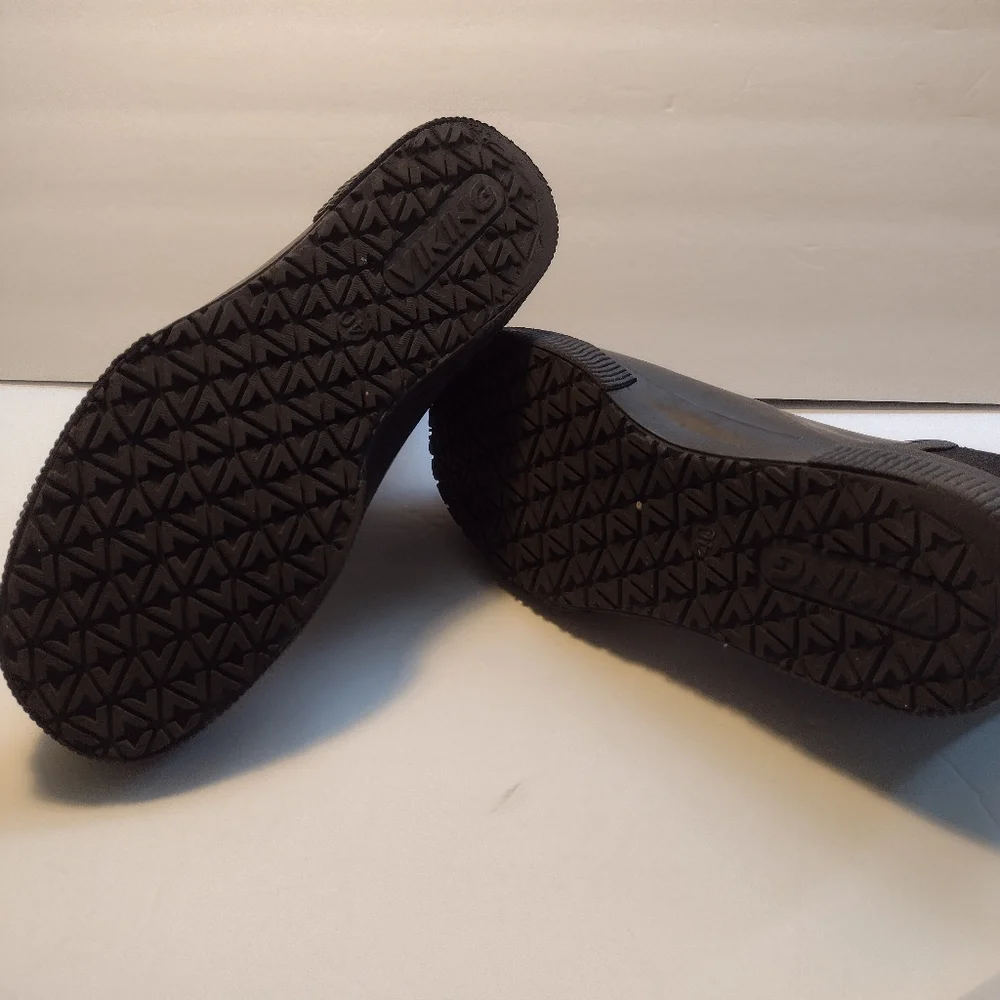 Viking Rain boots sz 40/7